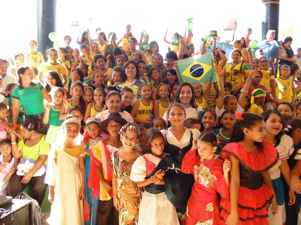 Pacto pela Alfabetização na Idade Certa reúne centenas de alunos 