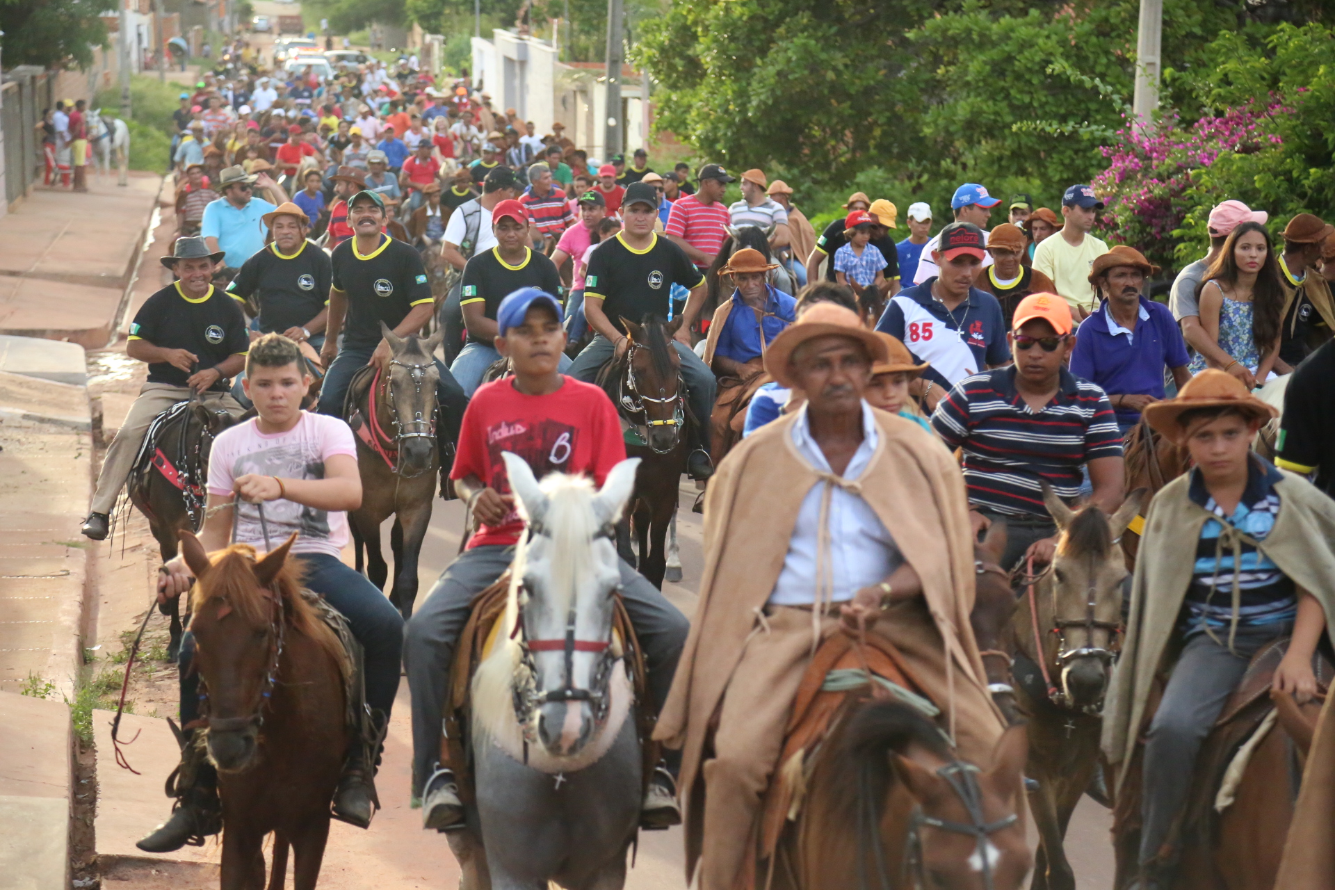 Altos comemora Dia do Vaqueiro com grande festa