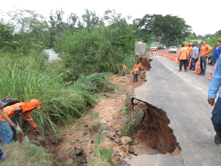 BR-343 ficará fechada por pelo menos 15 dias para obras de recuperação da pista