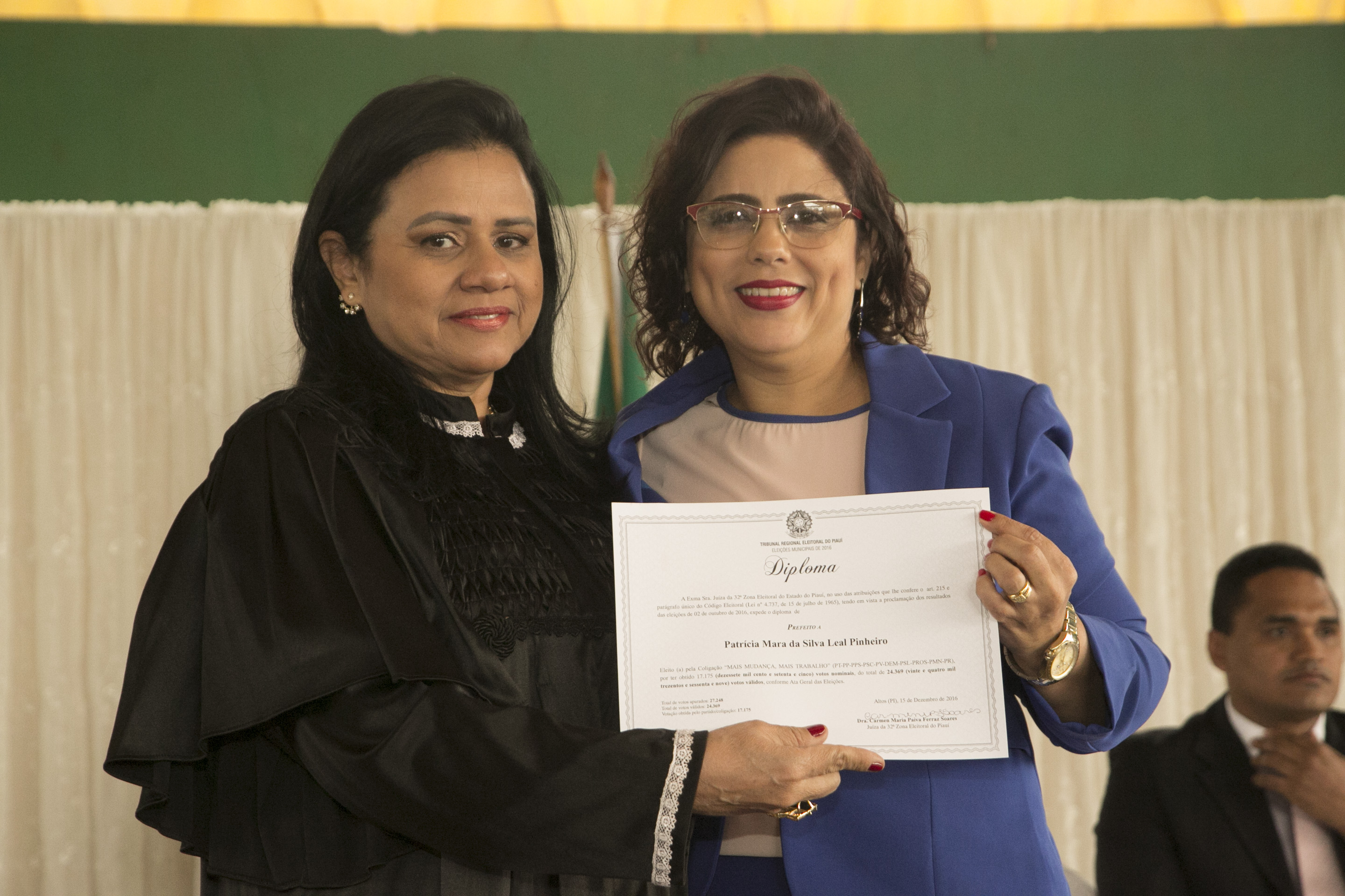 Posse dos eleitos em Altos acontecerá neste domingo (1º)