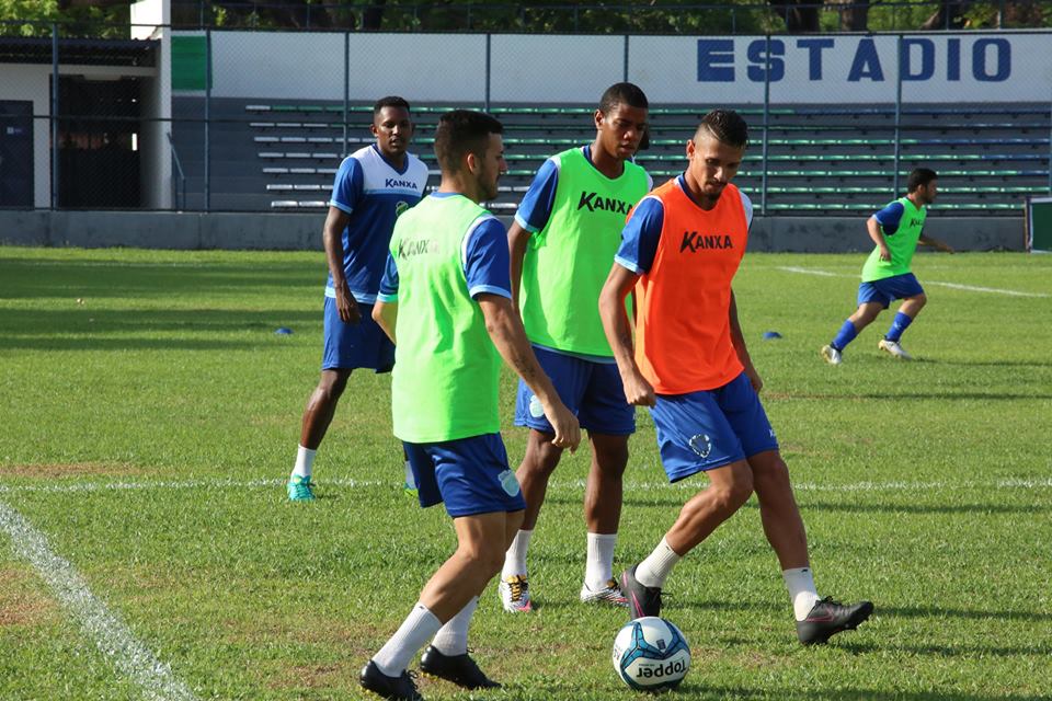 Altos e Fortaleza medem forças em busca da primeira vitória no Nordestão