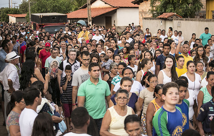 Procissão marca abertura dos festejos de São José, em Altos