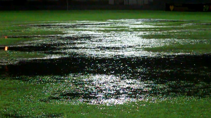 Temporal adia jogo entre Altos e Piauí