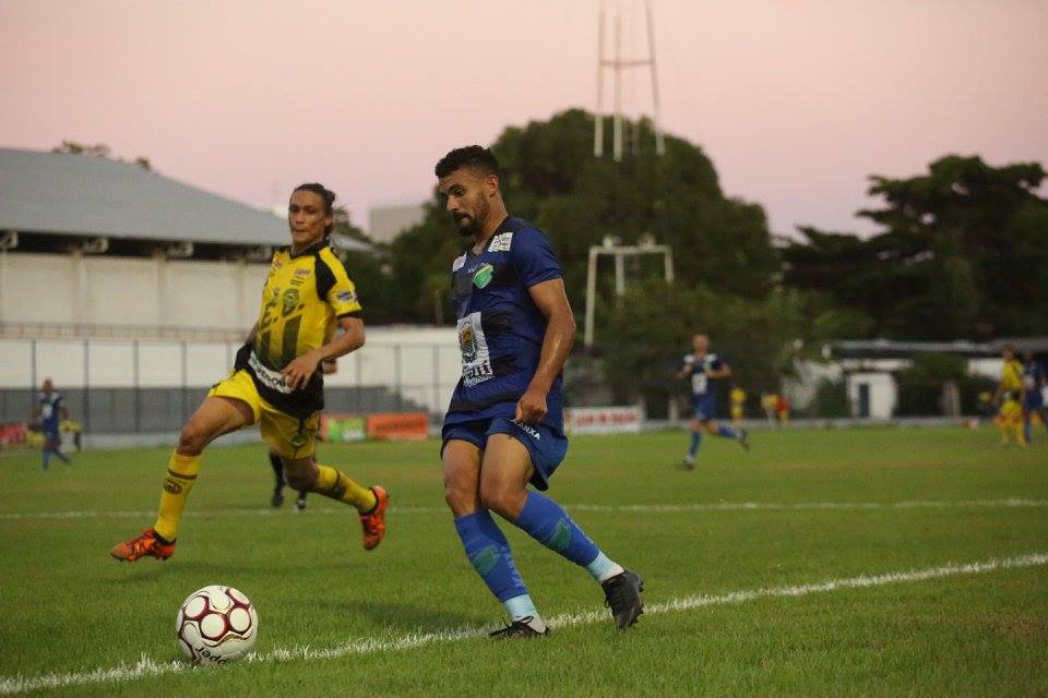 Jacaré 100% goleia e mantém liderança absoluta na Série D