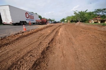 Governo assina ordem de serviço para retomada da duplicação da BR 343