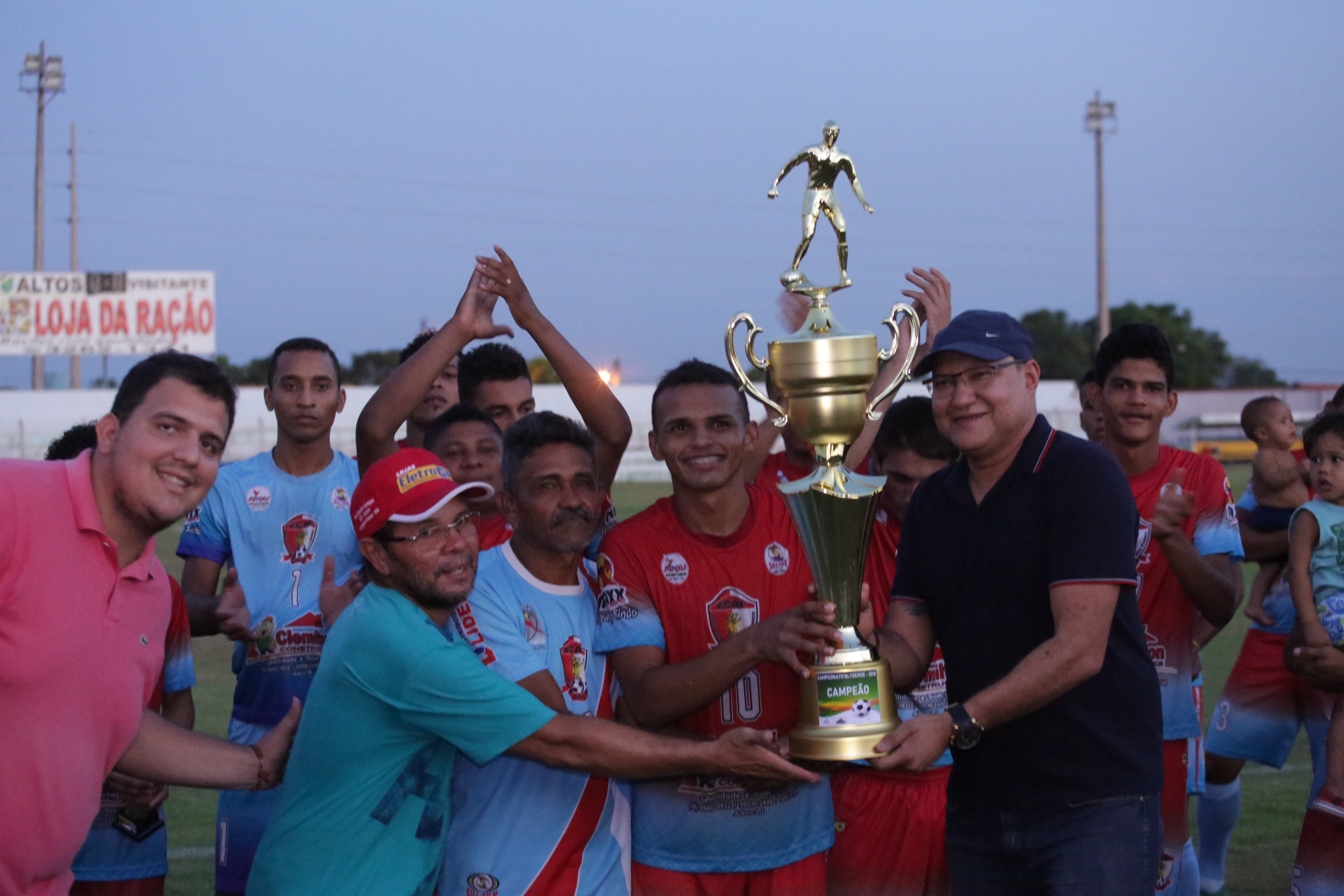 Alto Franco vence Altoense e leva título da 1ª divisão de campeonato de futebol em Altos