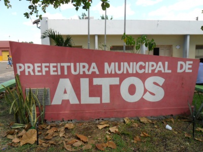 TCE bloqueia contas da Prefeitura de Altos