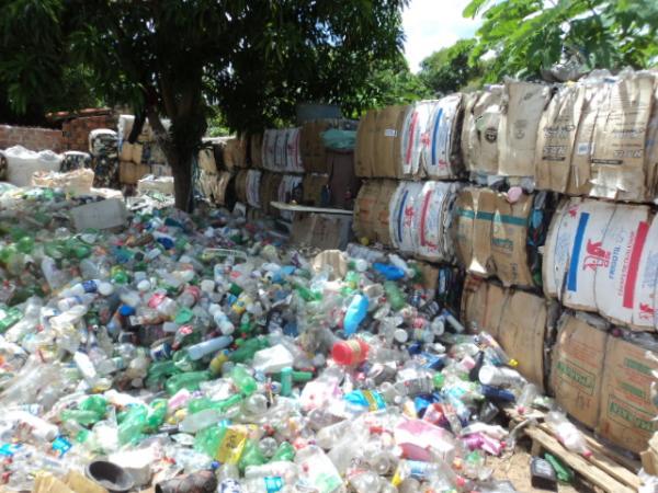 Empresa de reciclagem coloca Altos no caminho da sustentabilidade ambiental