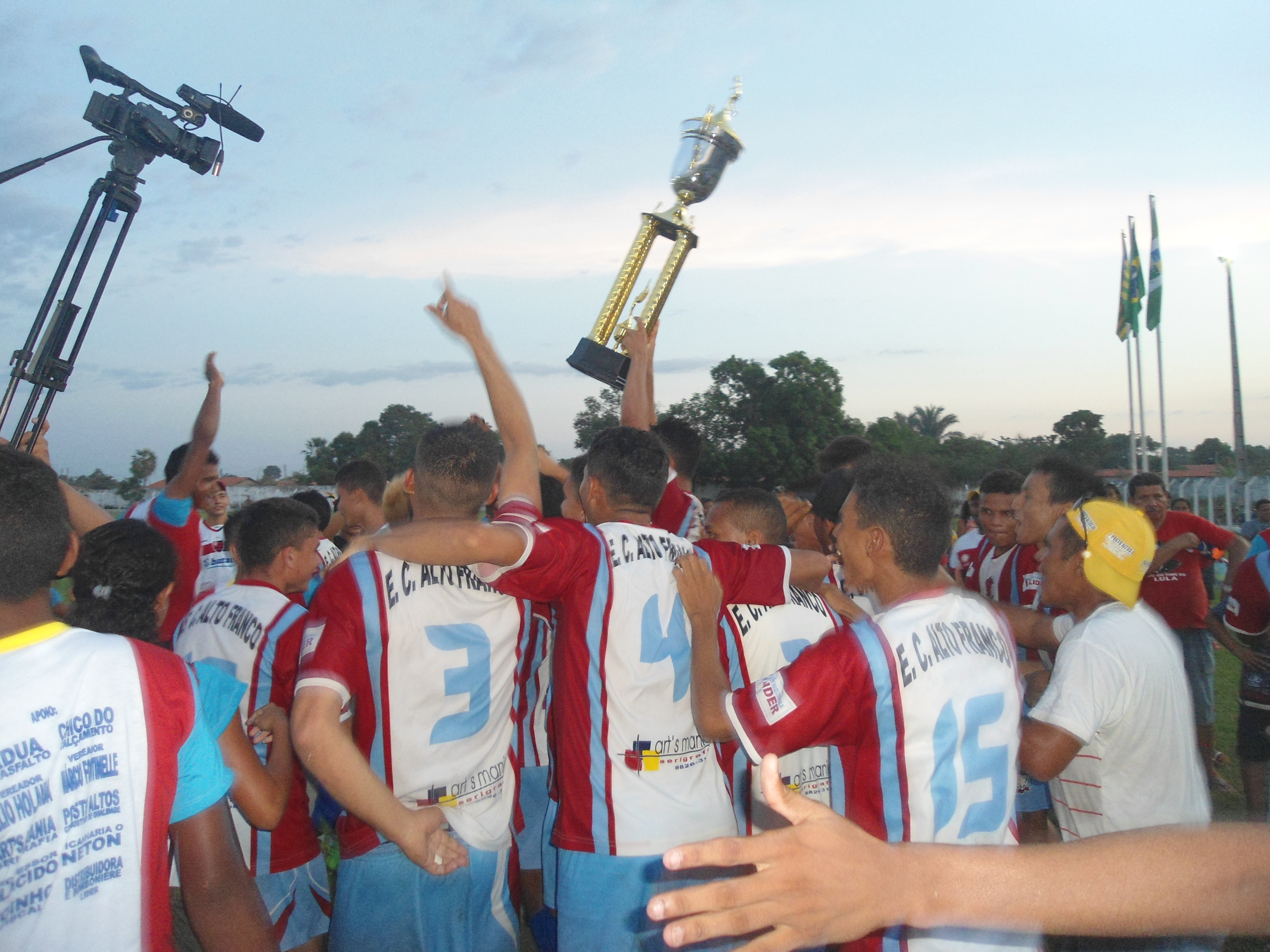 Alto Franco vence Ciana e é campeão da Liga Altoense