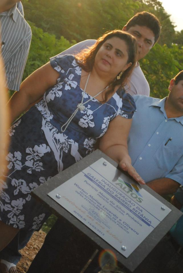 Patrícia Leal avalia 100 dias de gestão e inaugura obras em Altos 

